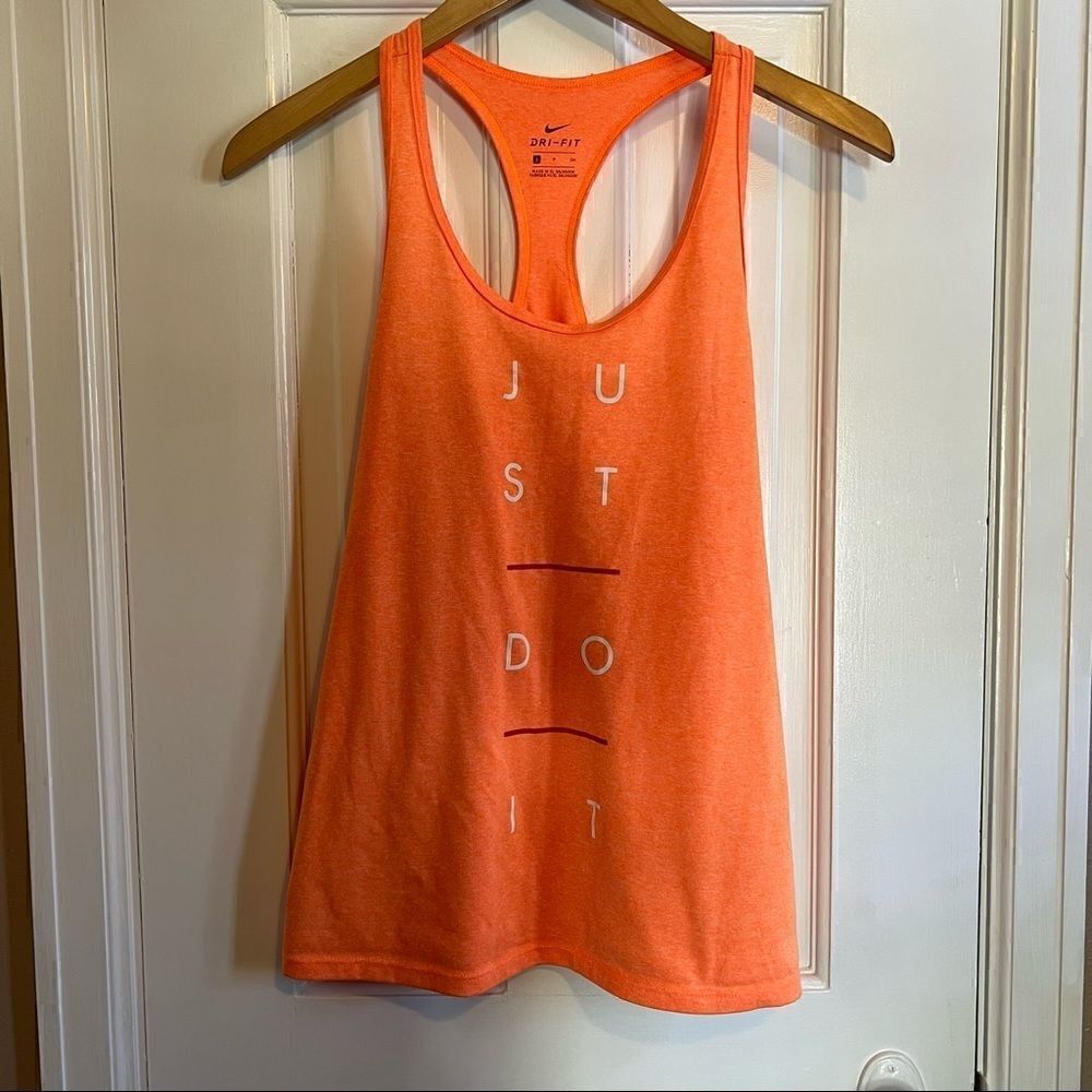 ✔️Nike Orange just do it tank top